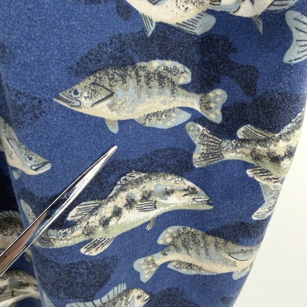 Columbia Shirt Mens Medium Blue Fish Print Short Sleeve Fishing Outdoors *Wear - Picture 4 of 11